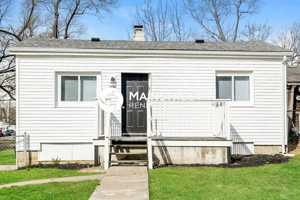 featured image of 3050 South Roena Street