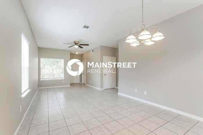 7744 Ellis Drive - Photo 3 of 16