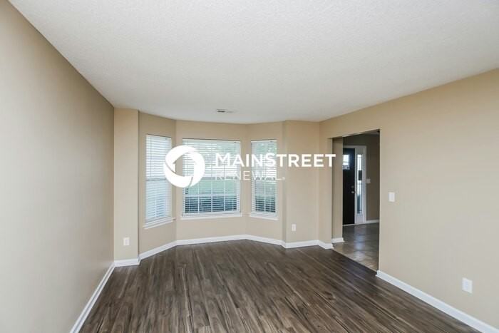 2002 Reflective Waters Rd - Photo 7 of 17