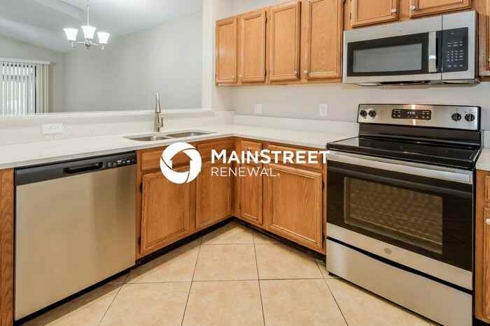 8761 Pinevalley Ln - Photo 7 of 16