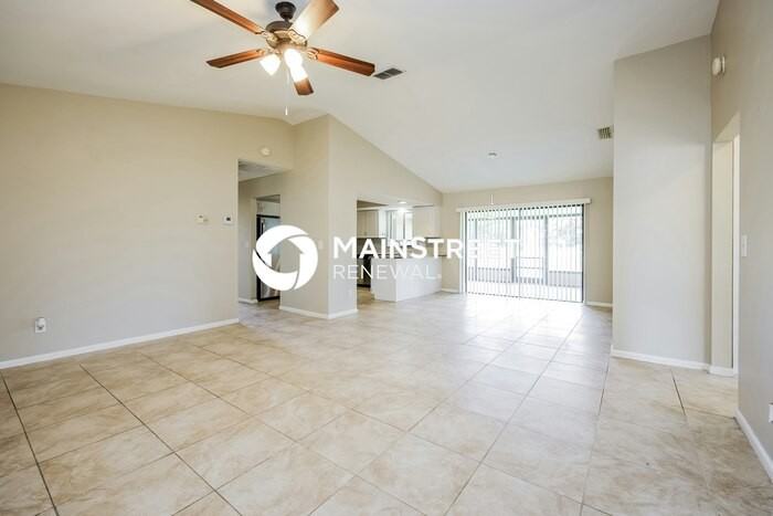 108 Airview Ave - Photo 2 of 16