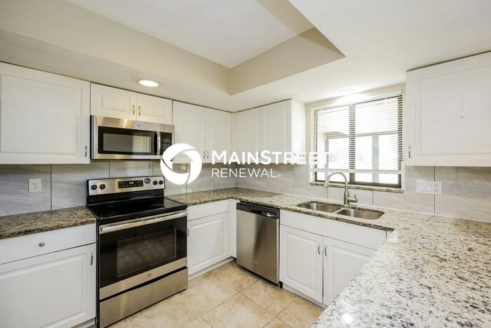 108 Airview Ave - Photo 6 of 16