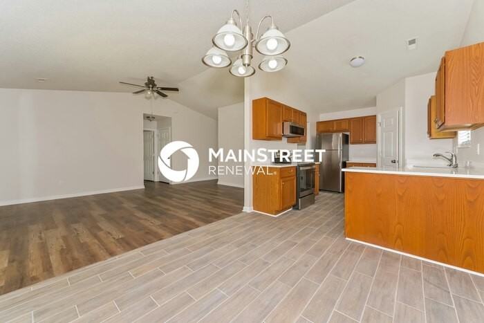 6347 Gary Moore Ln - Photo 5 of 16