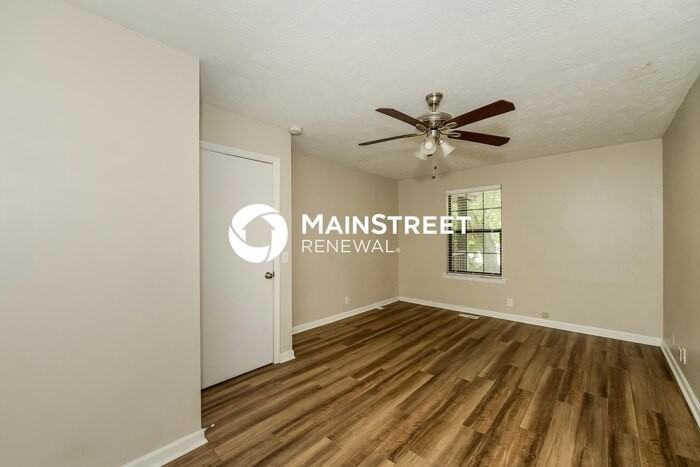 3203 Lakeford Dr - Photo 6 of 18