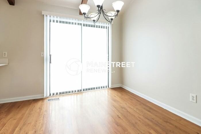 15209 S Seminole Dr - Photo 4 of 19