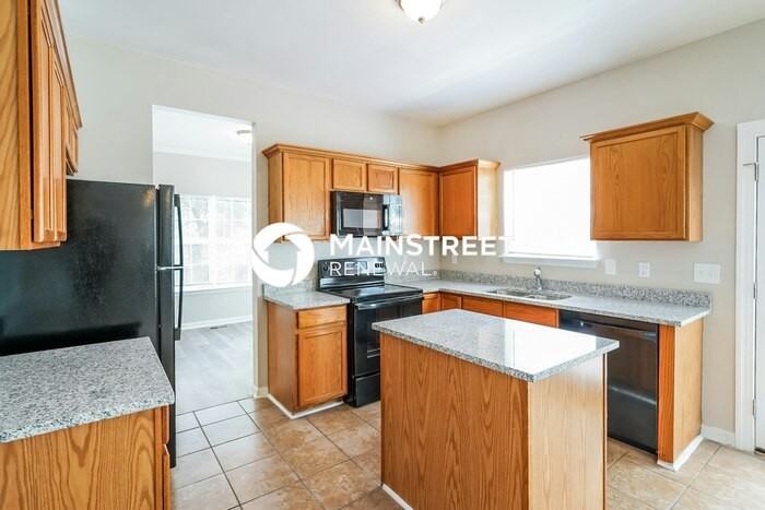 6104 Bent Wood Dr - Photo 7 of 18