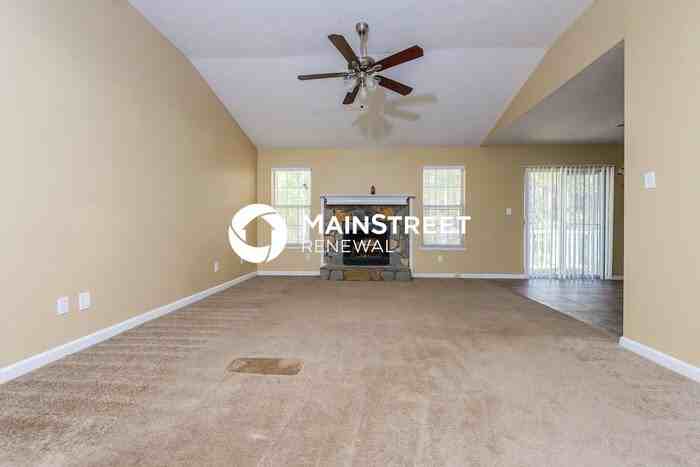 6805 Silver Maple Dr - Photo 2 of 15