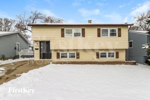 featured image of 752 West Hawley Street