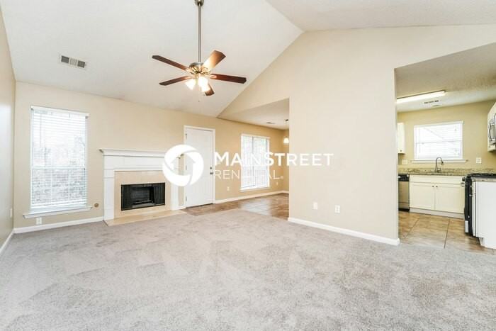 573 Ransom Way - Photo 2 of 19