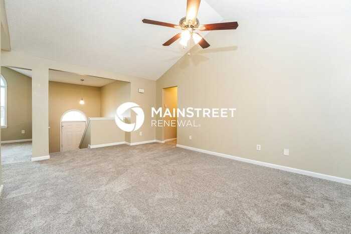 573 Ransom Way - Photo 4 of 19