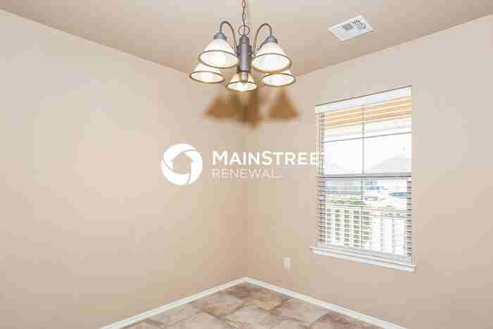 7412 Comrade Ln - Photo 4 of 15