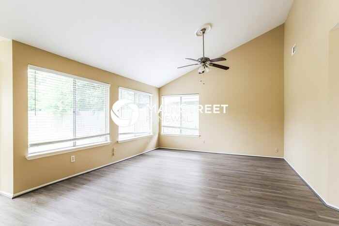 12637 Autumn Mill Drive - Photo 3 of 16