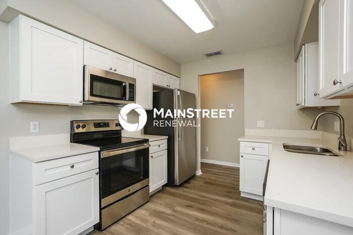 9131 Buttercup Ct - Photo 7 of 16