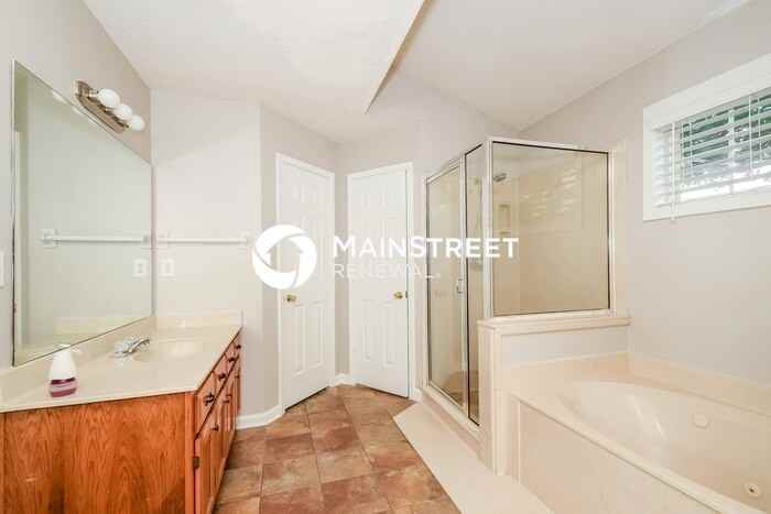 7964 Tankerston Dr - Photo 7 of 17