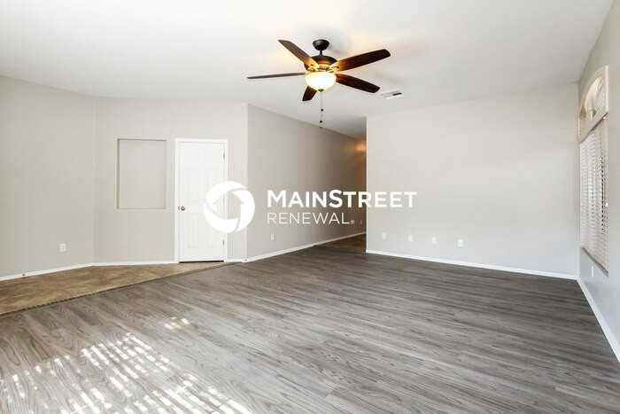 15832 W Calavar Rd - Photo 2 of 16