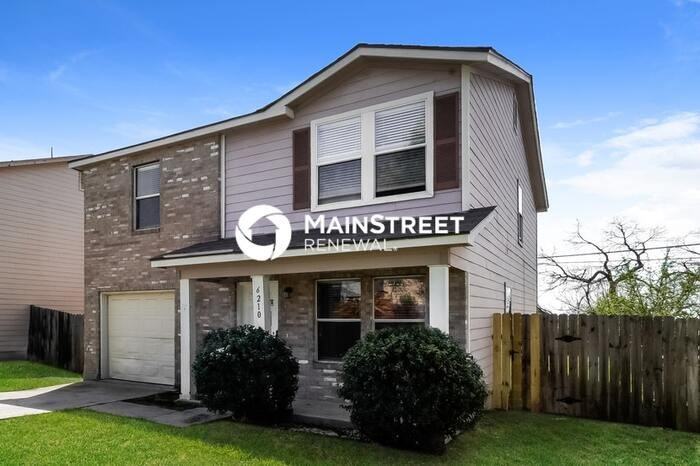 6210 Lake Superior St - Photo 2 of 17