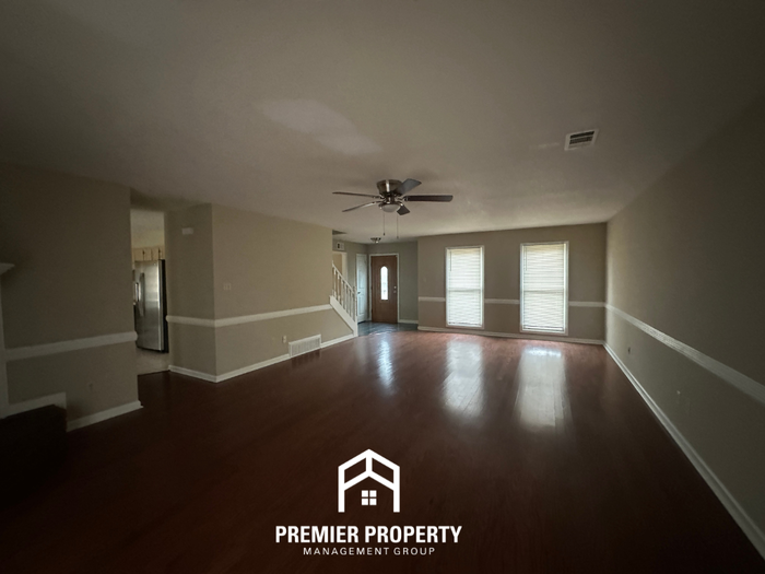 8842 Aspen View Cv - Photo 6 of 23