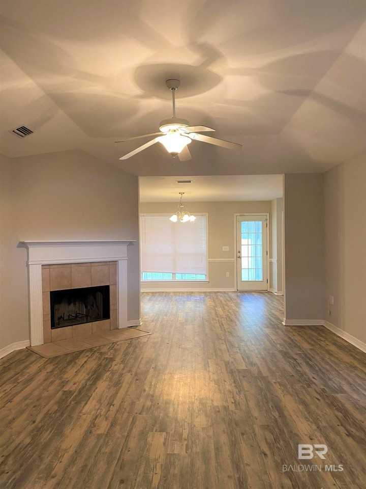 25695 Argonne Drive - Photo 2 of 15