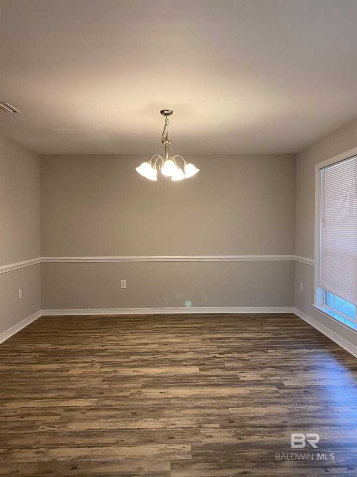 25695 Argonne Drive - Photo 3 of 15