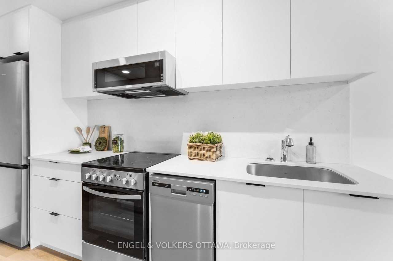 1655 Carling Avenue - Photo 3 of 13