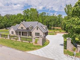 featured image of 140 Annie Chandler Trail