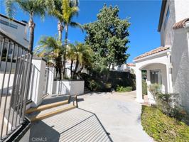 featured image of 13133 Le Parc #1009