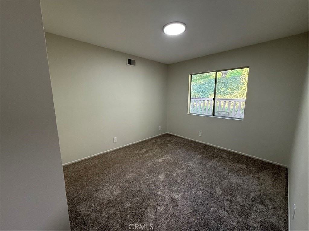 3450 Avocado Hill Way - Photo 6 of 29