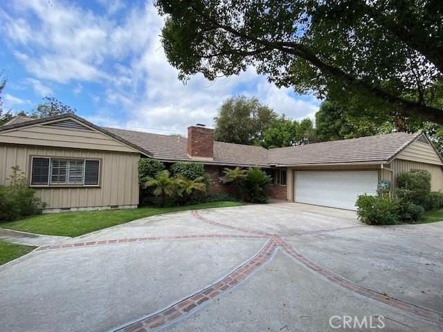 4629 Forman Ave - Photo 2 of 25