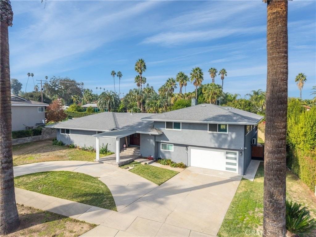 2850 Hudson Ave - Photo 6 of 40