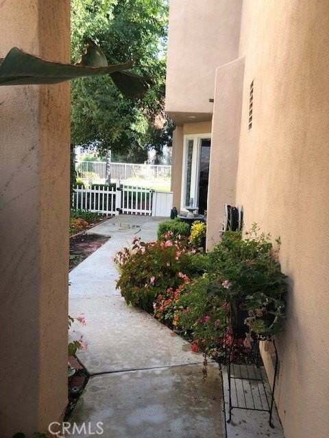 7 Dunn St - Photo 3 of 18