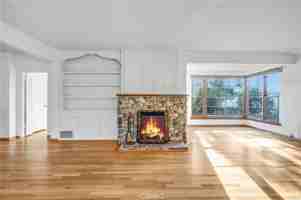 featured image of 2007 Glenneyre Street