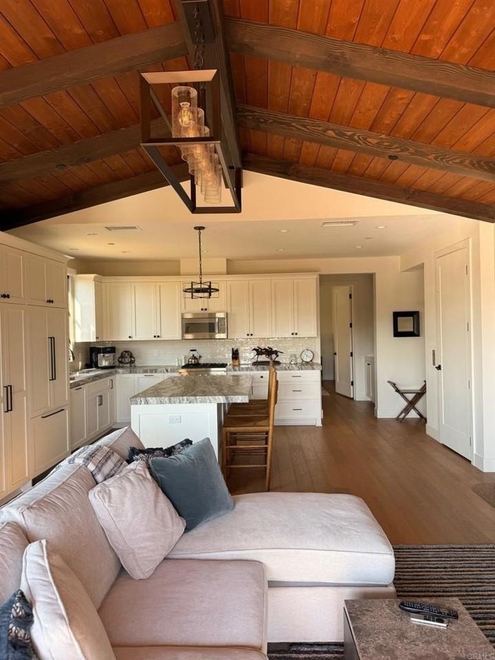 6138 Paseo Delicias - Photo 6 of 12