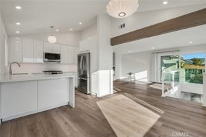 featured image of 372 Locust Street