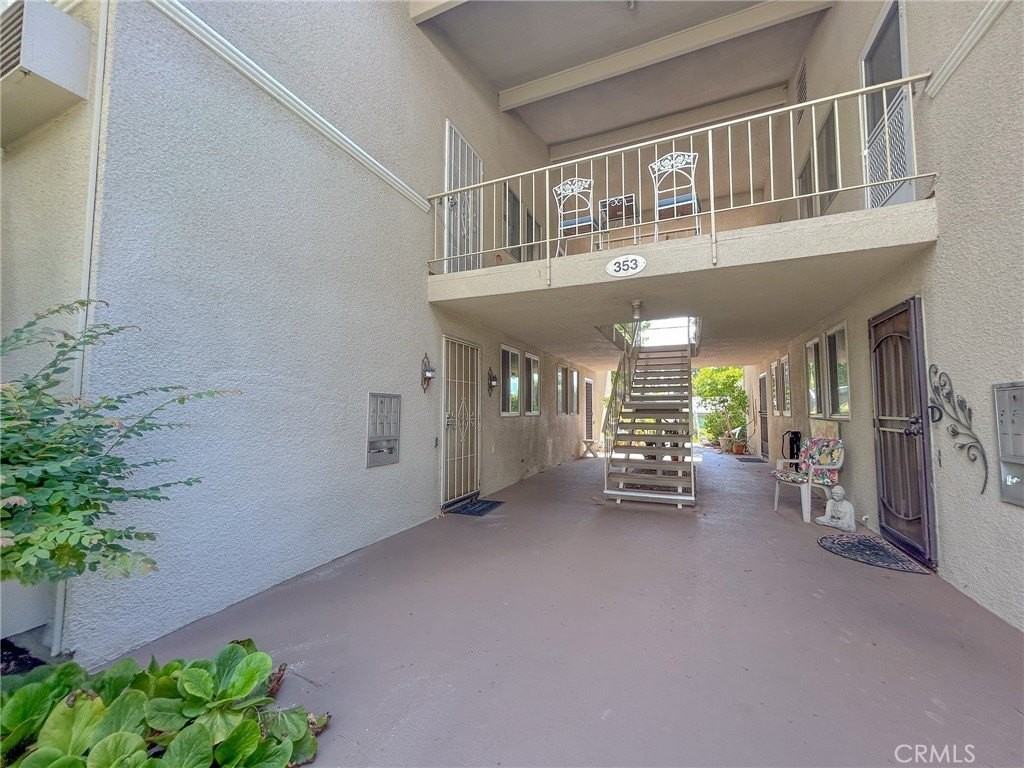 353 Avenida Sevilla - Photo 6 of 44