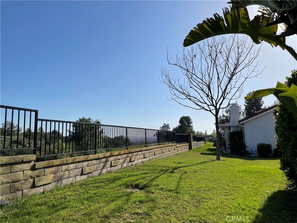 28222 Zurburan - Photo 2 of 43