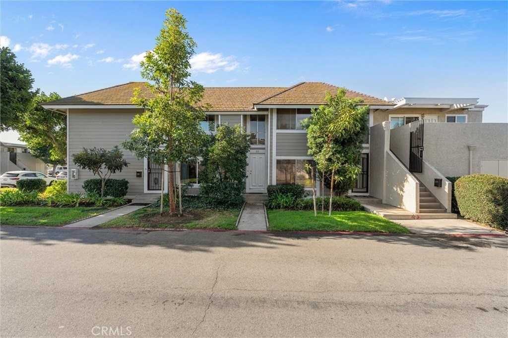 32 Kazan St - Photo 2 of 40