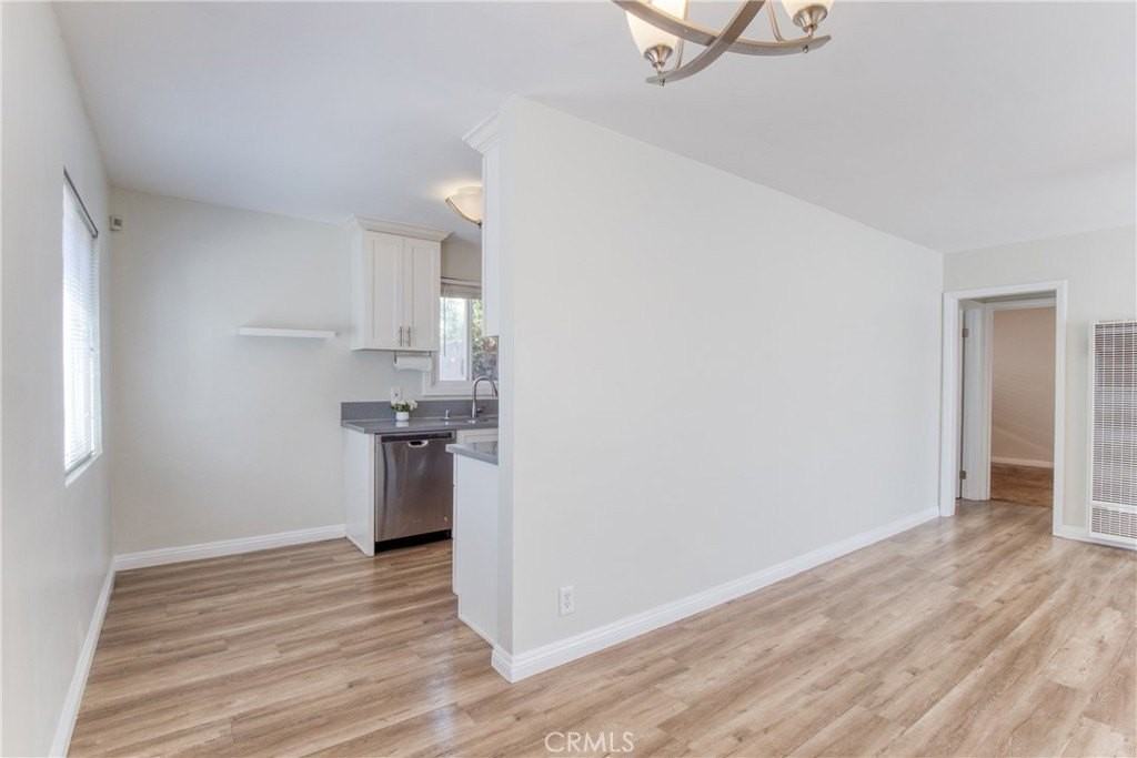 1734 Eudora Ave - Photo 6 of 26