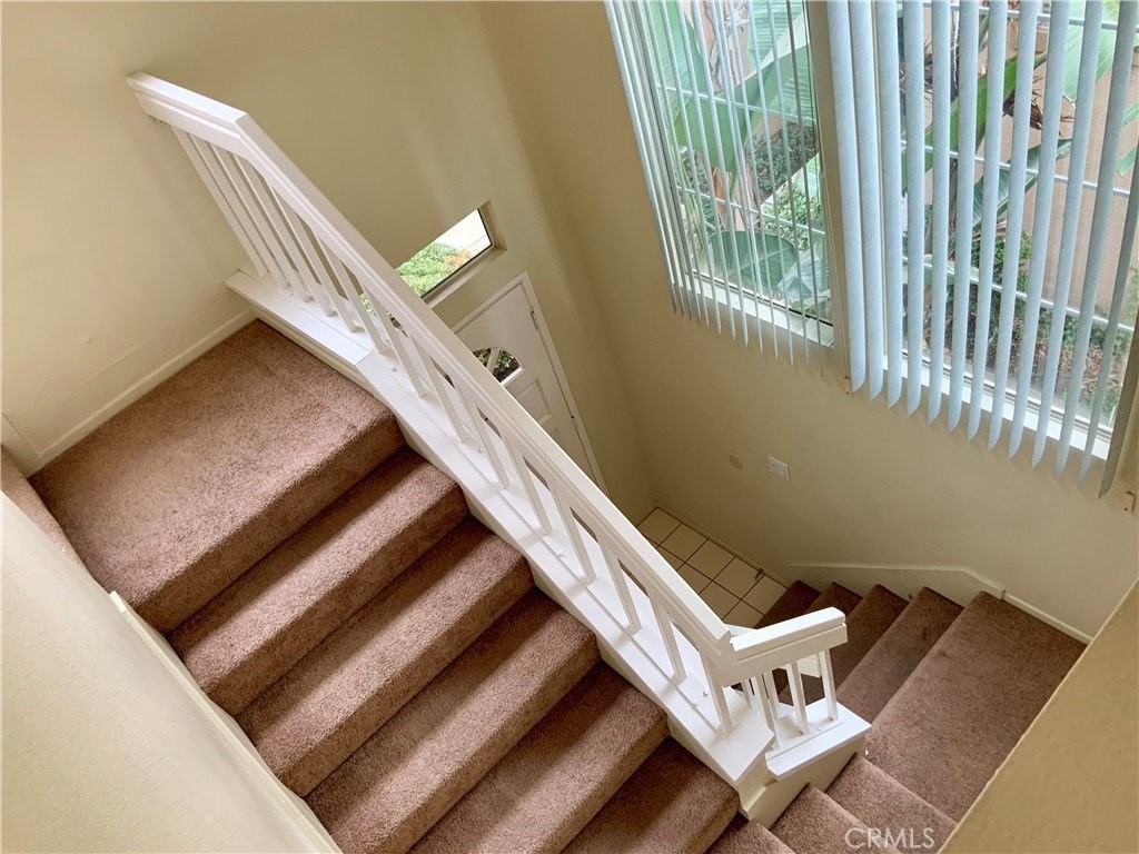 124 Cartier Aisle - Photo 3 of 31