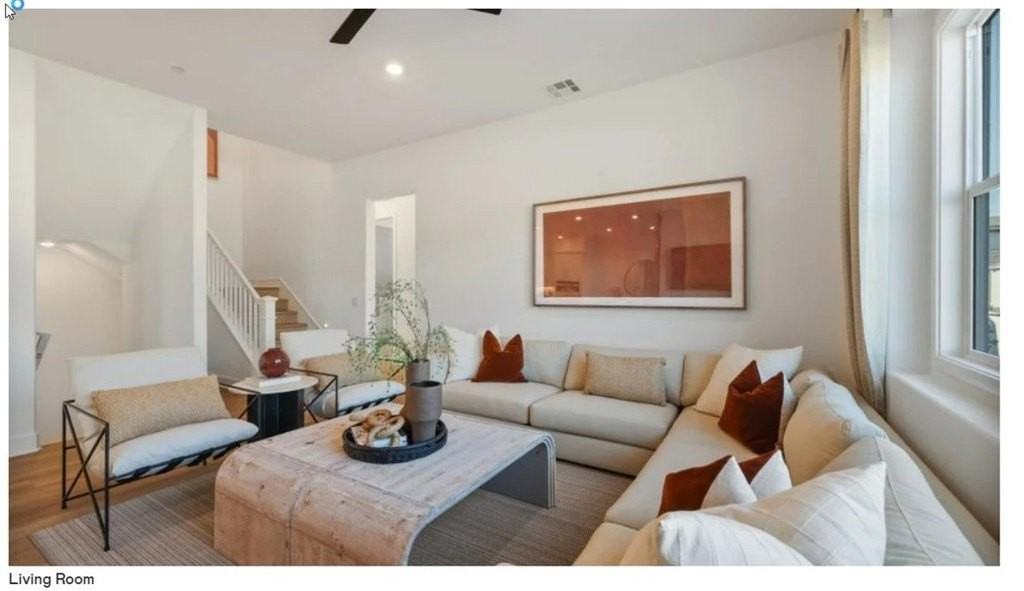 431 Flycatcher - Photo 4 of 40