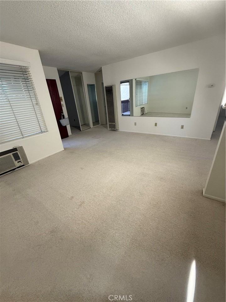 13100 Gilbert St #28 - Photo 4 of 21