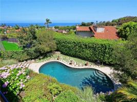 featured image of 345 Palos Verdes Drive West