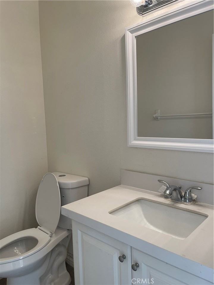 760 North Adele Street #3 - Photo 4 of 8