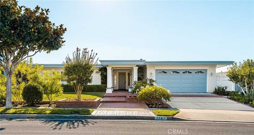 2707 Island View Lane - Photo 4 of 40