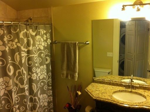 524 Oakland Ave - Photo 2 of 9