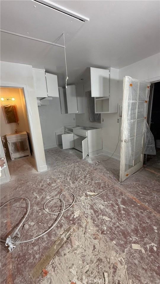 3049 Mulberry St - Photo 5 of 7