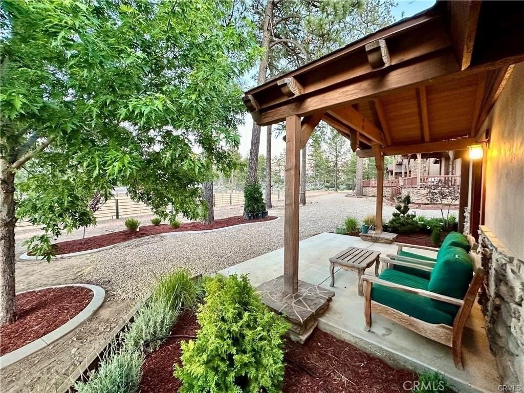 35650 Pyramid Peak Road - Photo 5 of 24