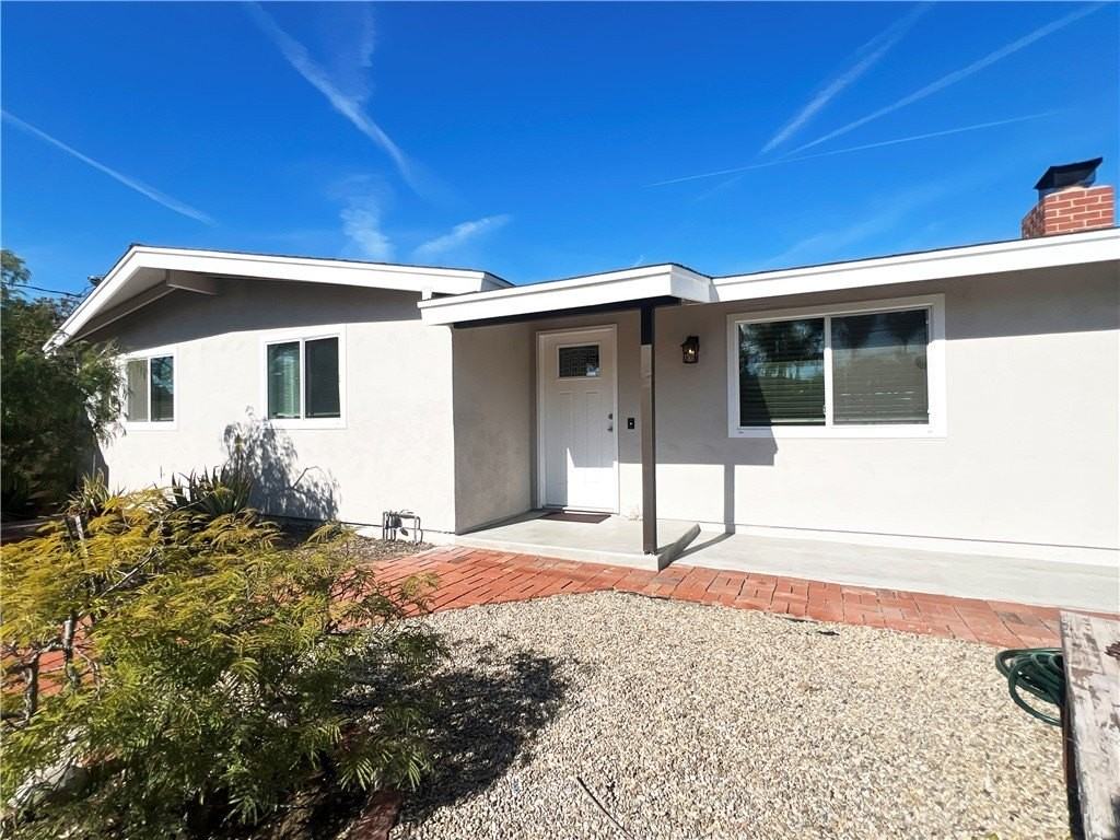 326 Hamilton St - Photo 6 of 35