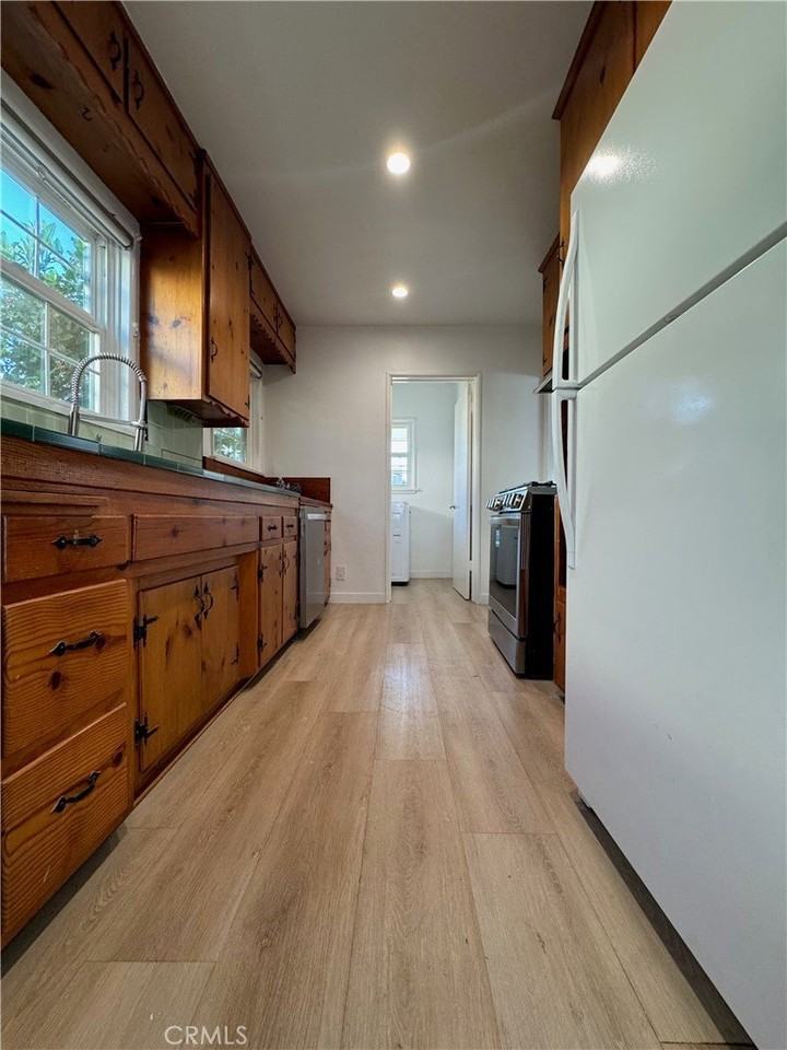 22051 Vanowen Street - Photo 6 of 14