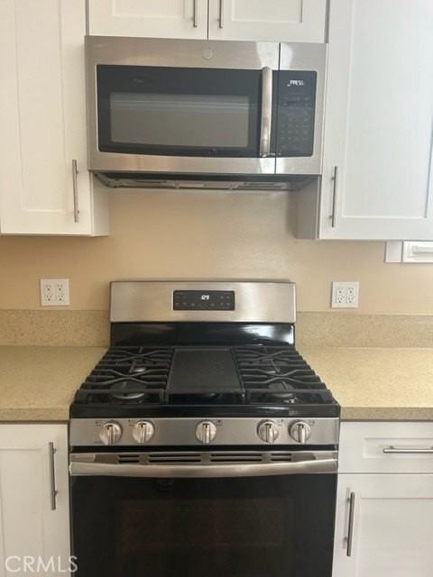 17257 Welby Way - Photo 5 of 32