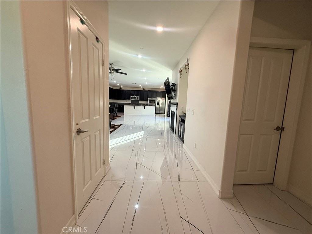 28635 Parkside Drive - Photo 6 of 35